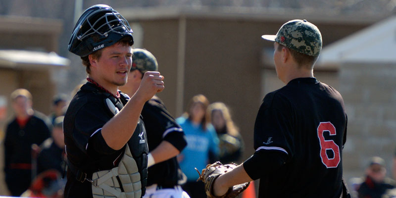 Storm split with Coe, take No. 5 seed into IIAC Tournament