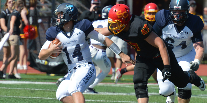 Turnovers doom football in loss to Elmhurst