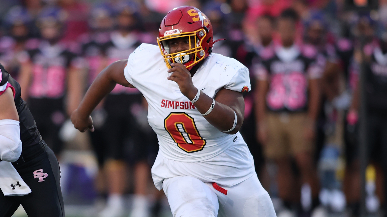 Sophomore Laronte Lewis (photo by D3photography.com)