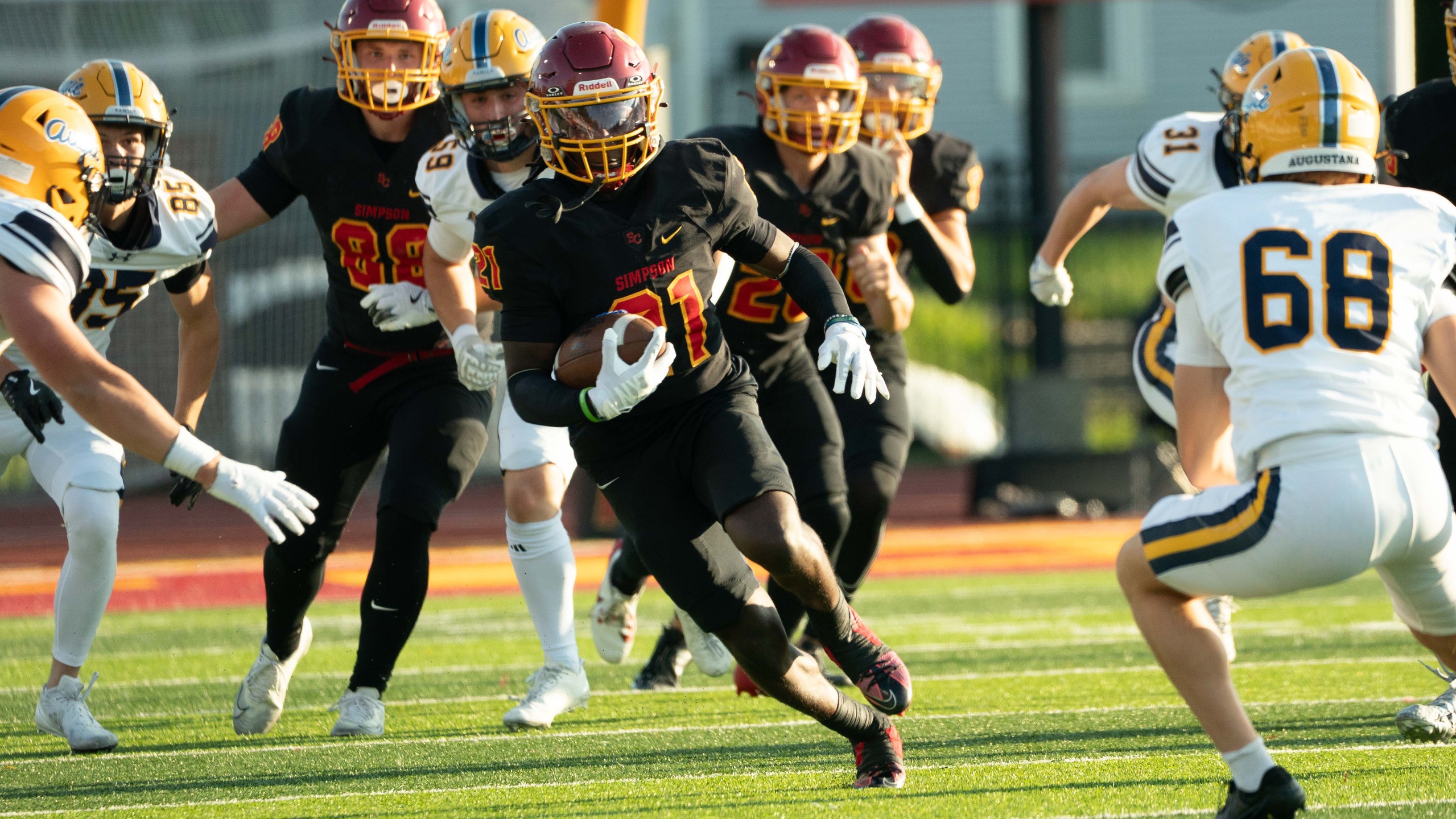 Freshman MJ Burks (photo by Frank Novak)