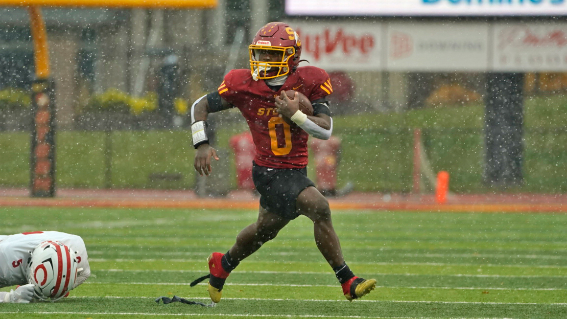 Sophomore Demarico Young (photo by Frank Novak)