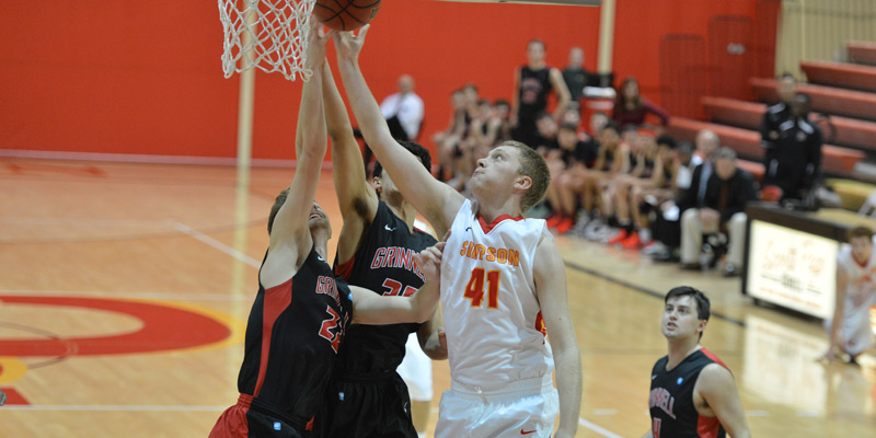 Amsbaugh's career day not enough in loss to Mt. Mercy