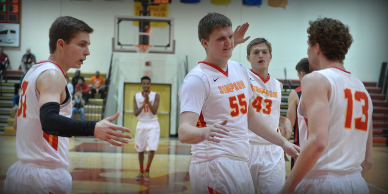 Storm men head to Wartburg's Levick Arena on Wednesday