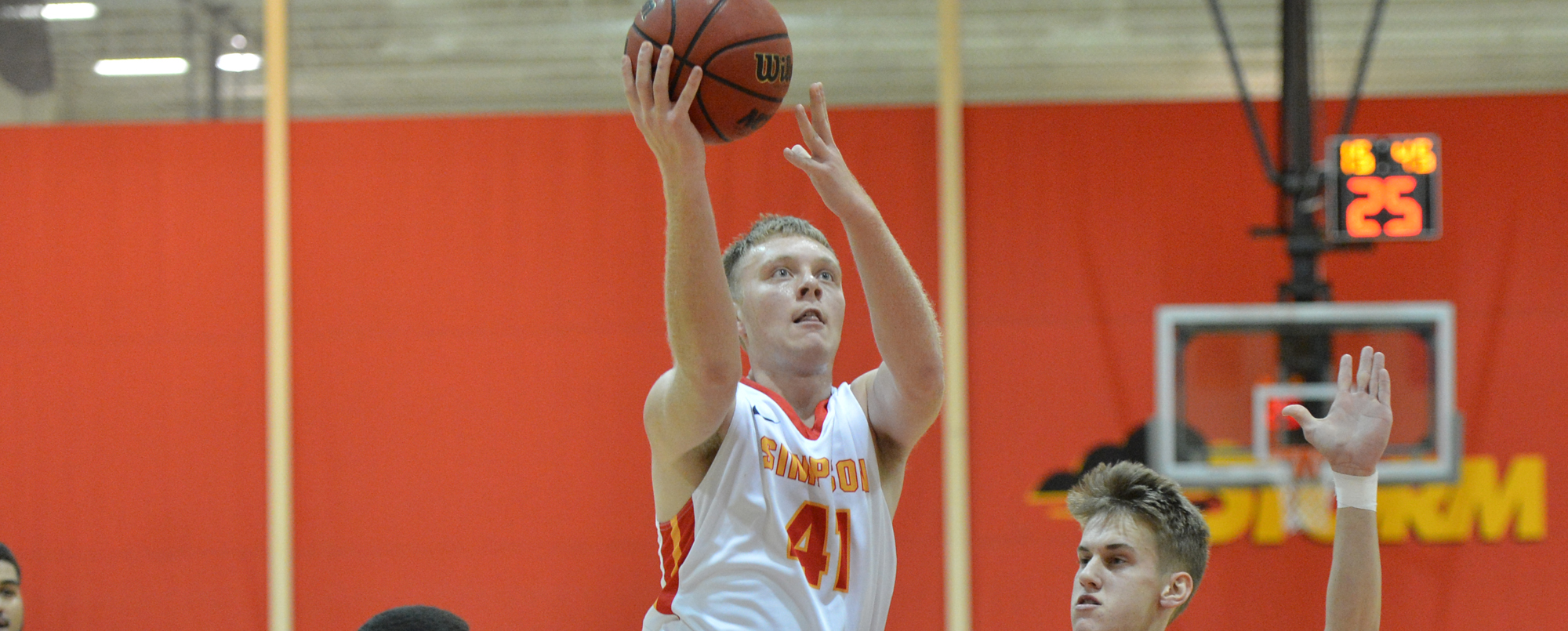 Junior forward Sam Amsbaugh
