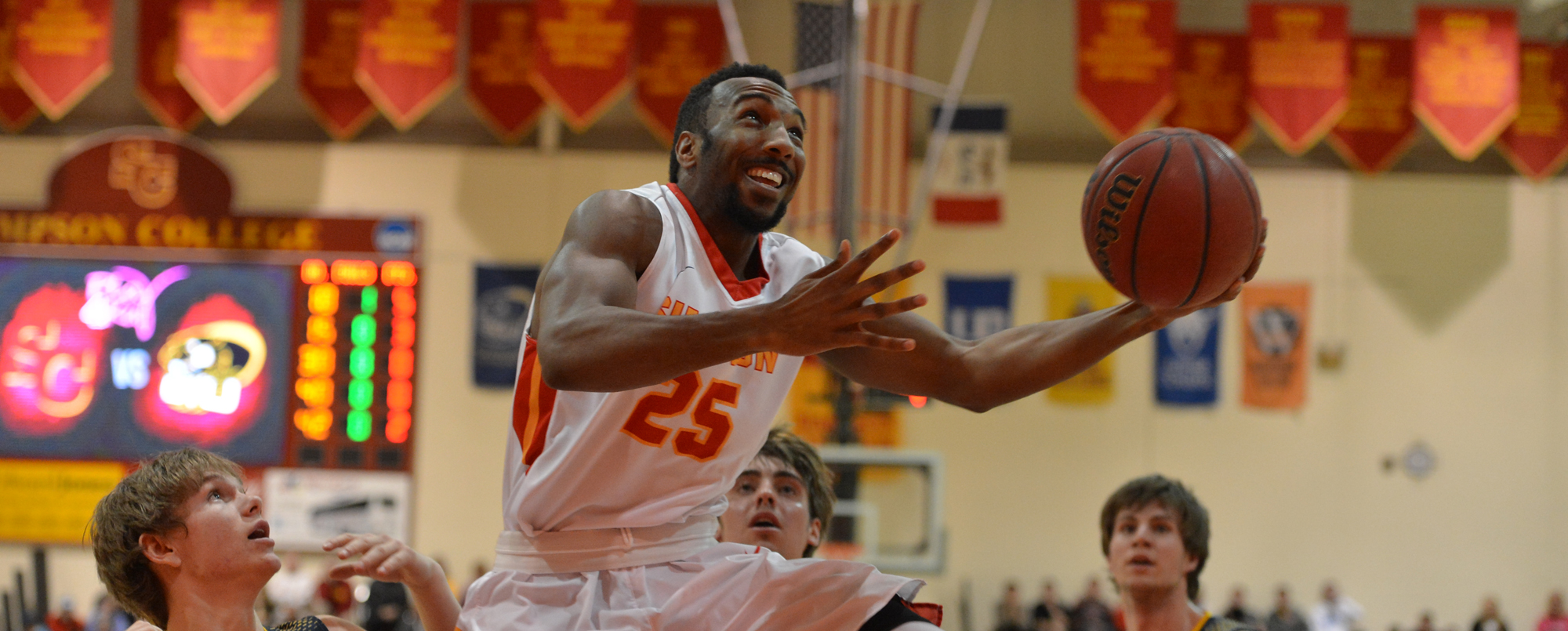 Men&rsquo;s basketball picked sixth in IIAC Preseason Coaches&rsquo; Poll