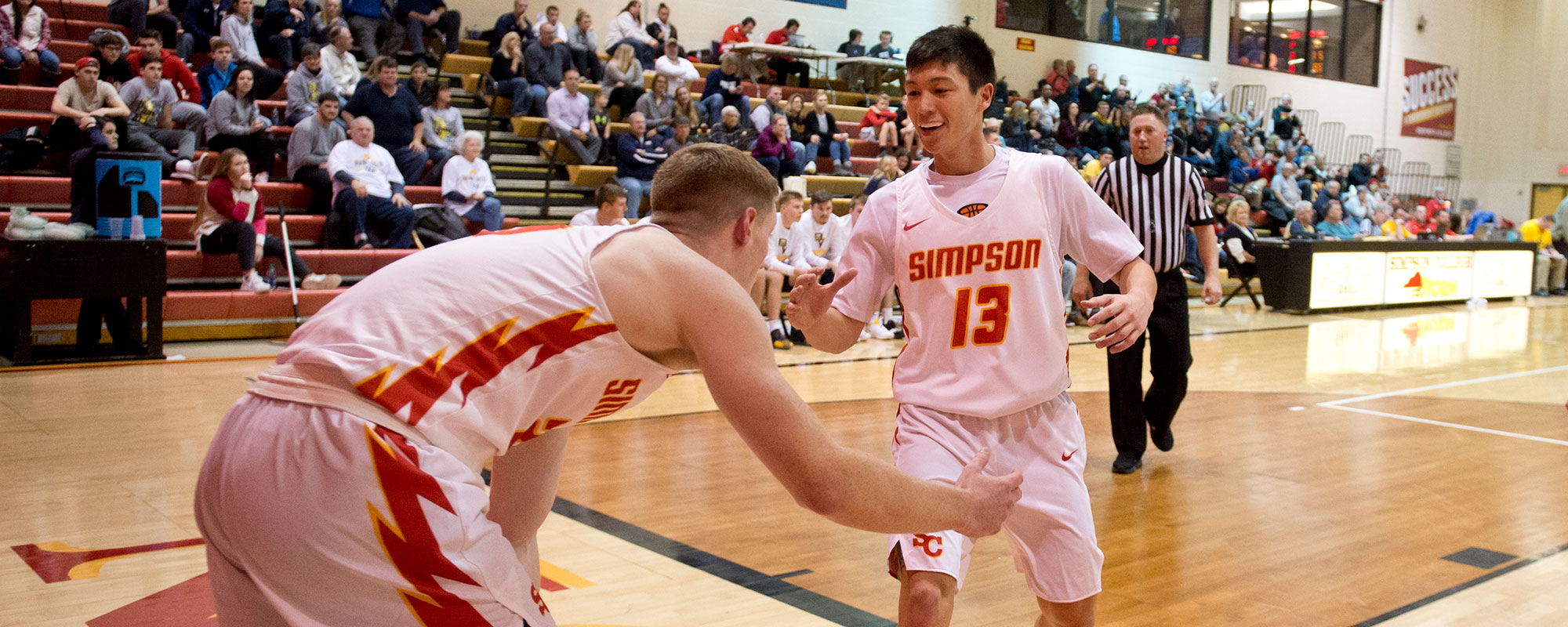 Taylor Filbert (L) and Ben Rajewski