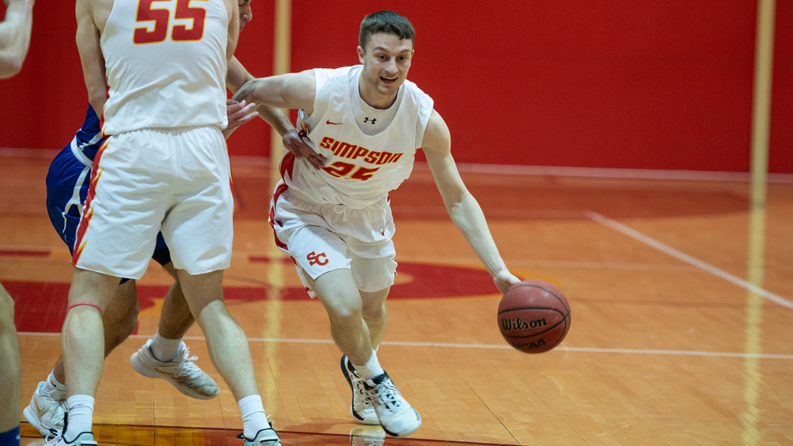 Senior Kade Tatkenhorst