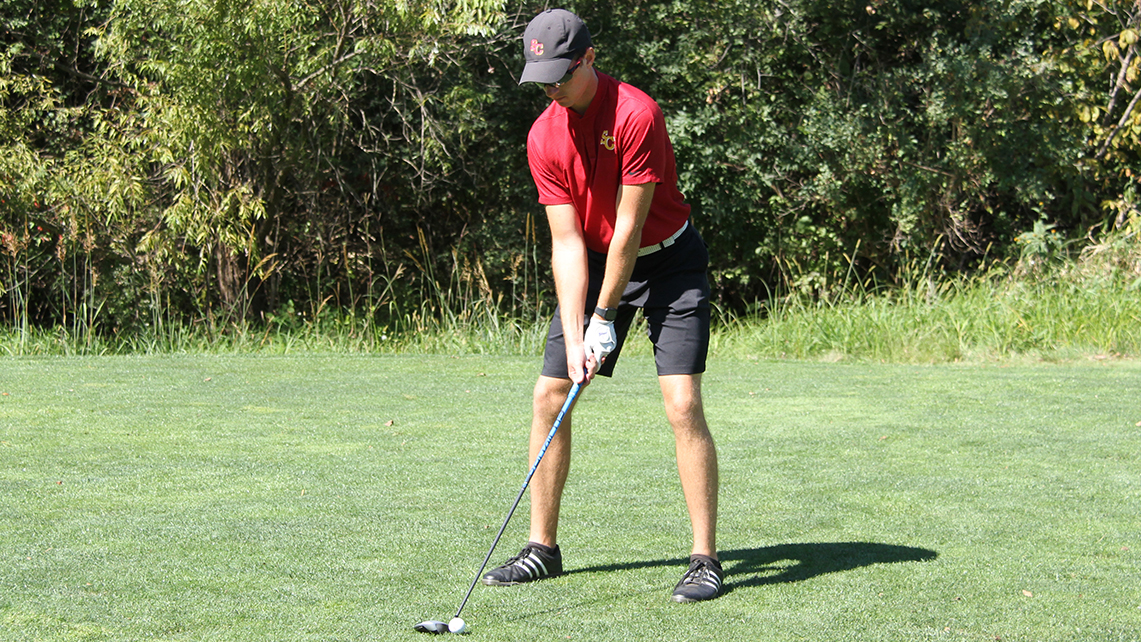 Senior Lucas Hemphill