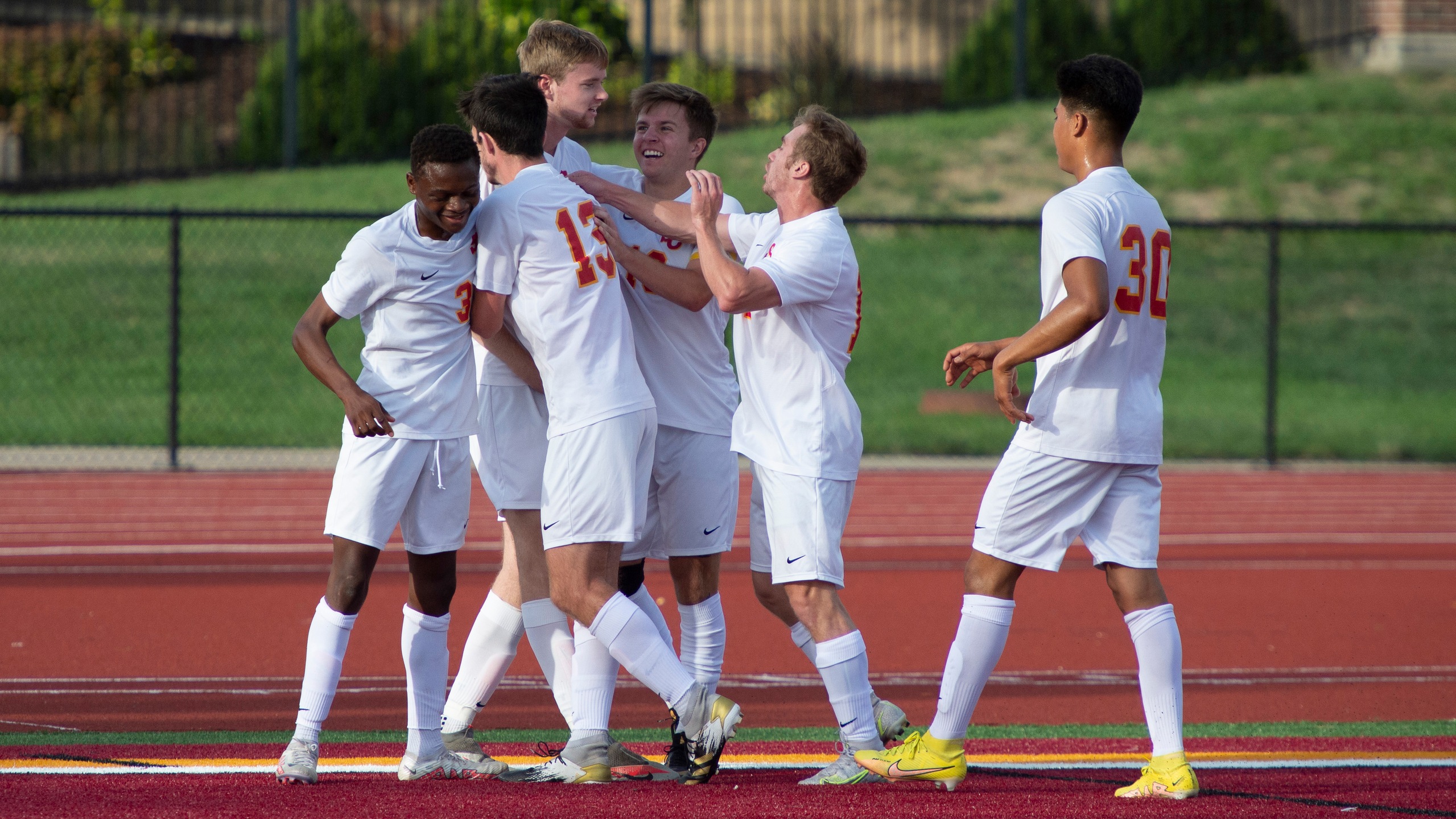 Storm tame Kohawks for opening conference victory