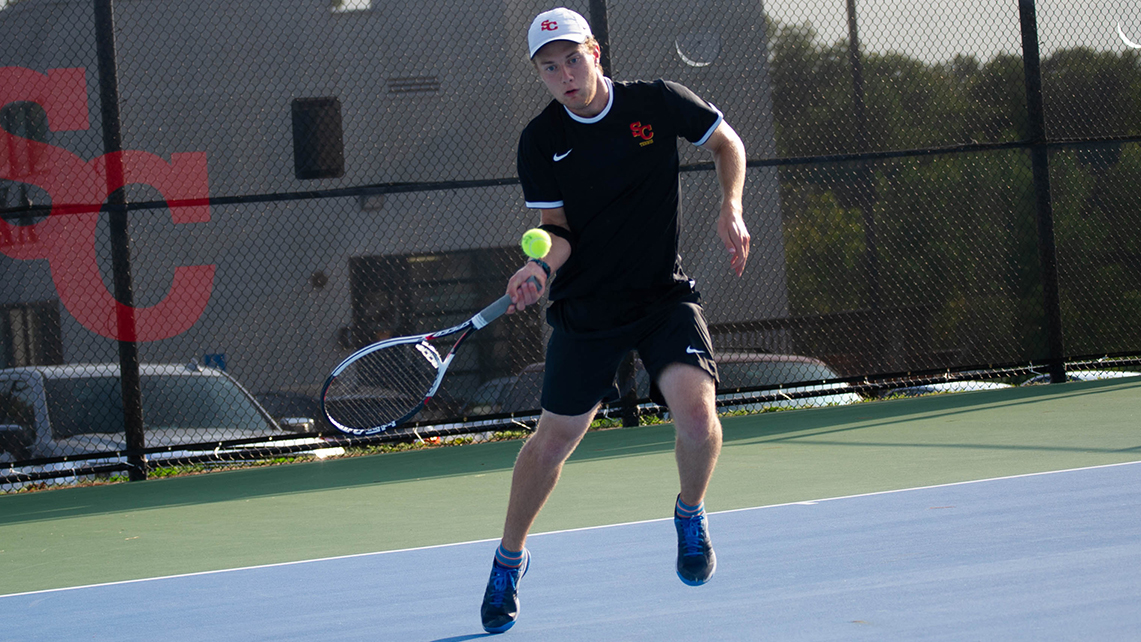 Junior Peter Walkwitz. Photo by Corinne Thomas