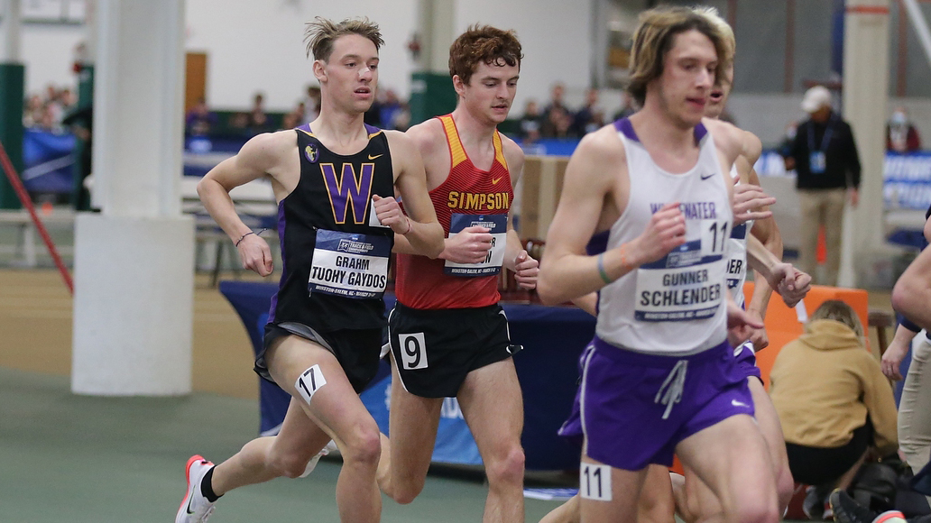 Junior Spencer Moon competes at the NCAA DIII Indoor Championships (photo by D3photography)