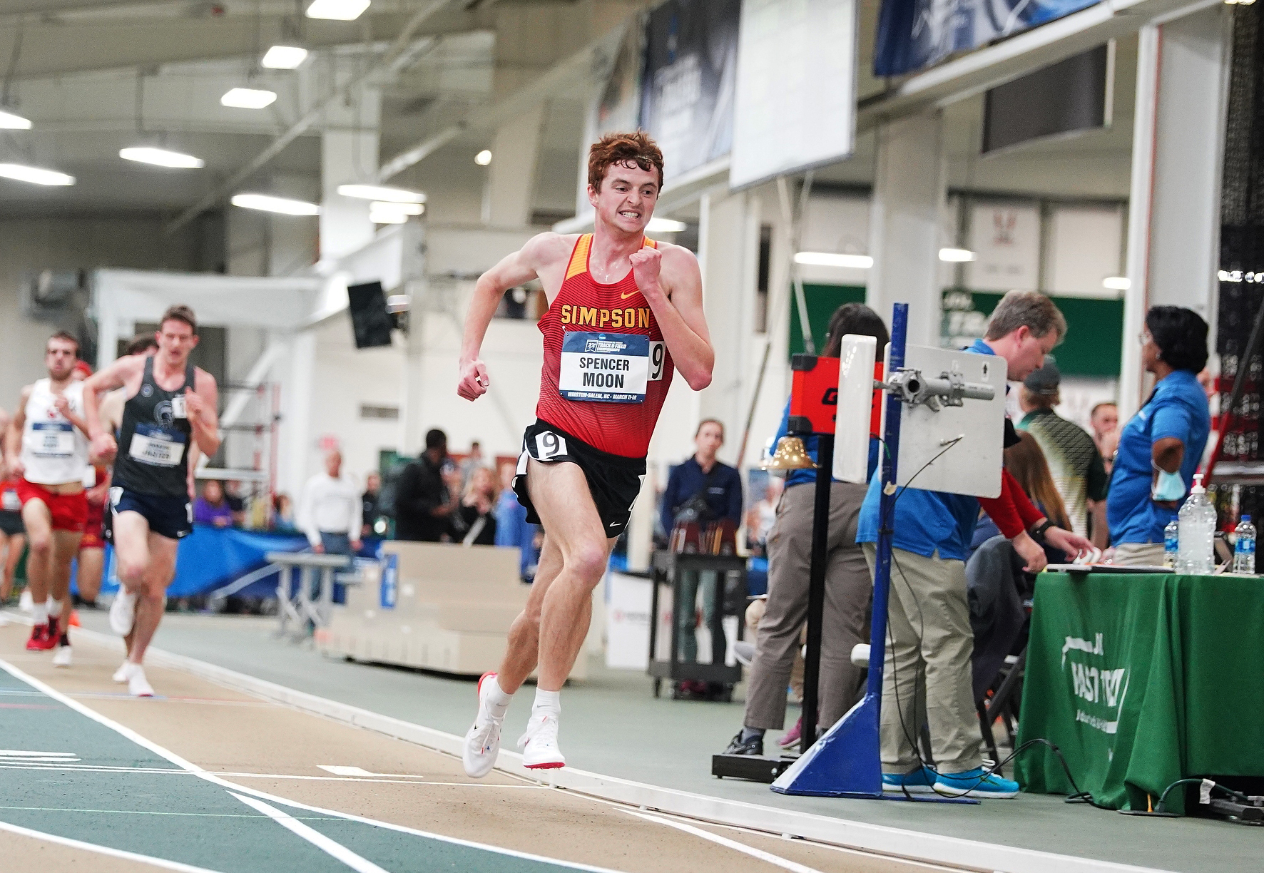 Senior Spencer Moon (photo by d3photography)