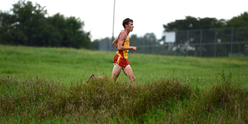 Men's cross country runs well at Augustana