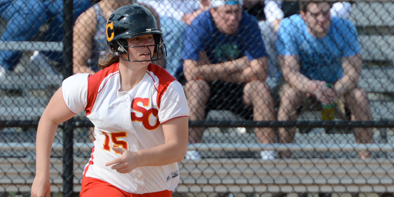 Softball beats Illinois Wesleyan, loses to Muskingum