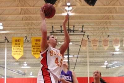 Simpson women win share of fourth-straight title