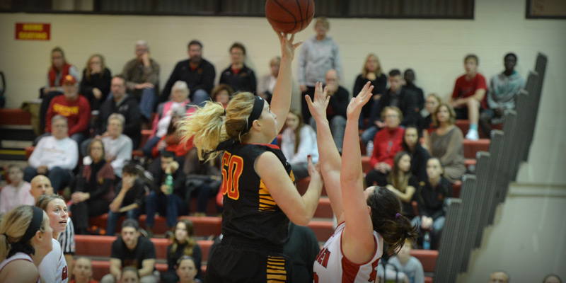 Storm fall to 11th-ranked Washington-St. Louis