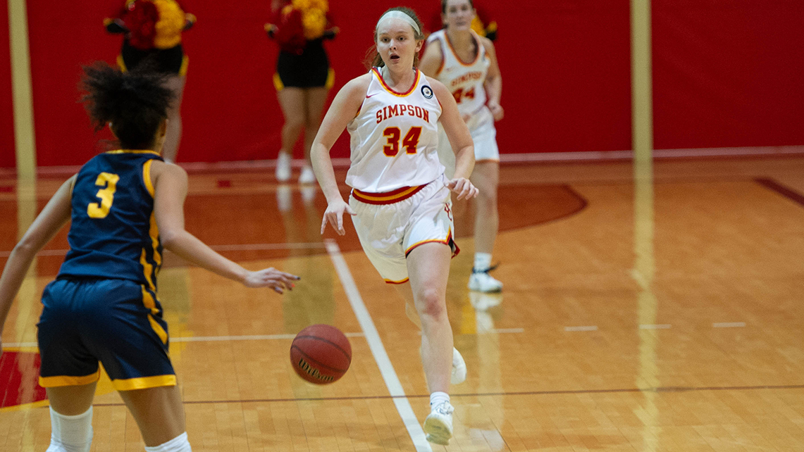 Freshman Regan Freland. Photo by Corinne Thomas