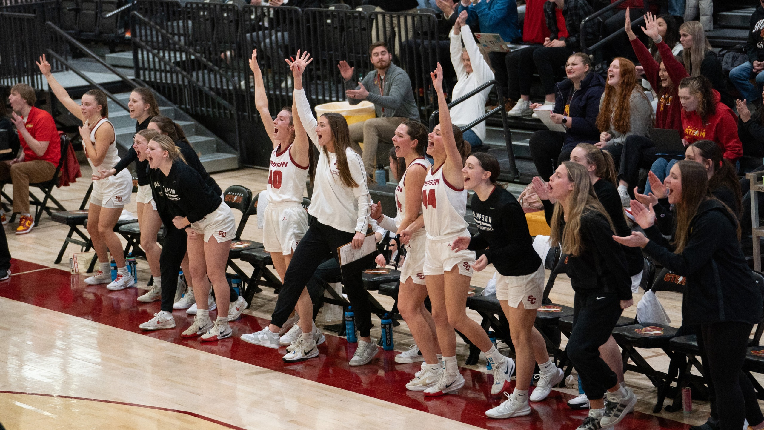 Women&rsquo;s basketball ranks 10th in WBCA Academic Top 25 Honor Roll