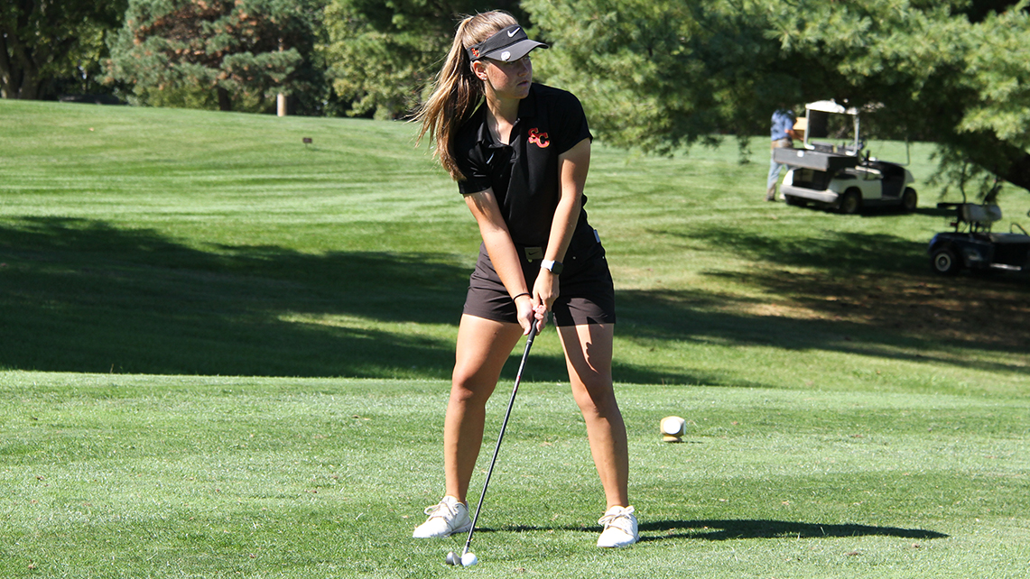 Freshman Taylor Elam