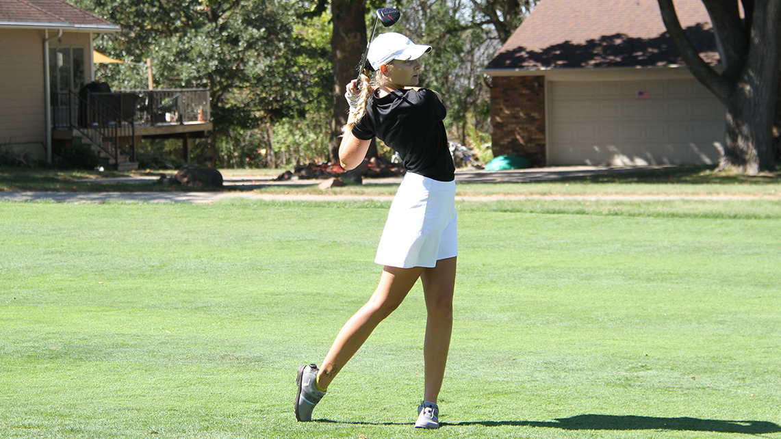Sophomore Sydney Stephenson