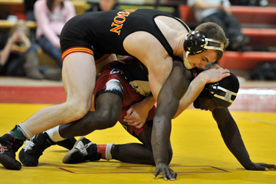 Stratton takes fourth, leads Simpson at Central Regional
