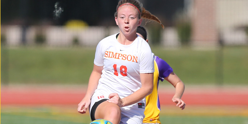 Women's soccer falls short at Dubuque