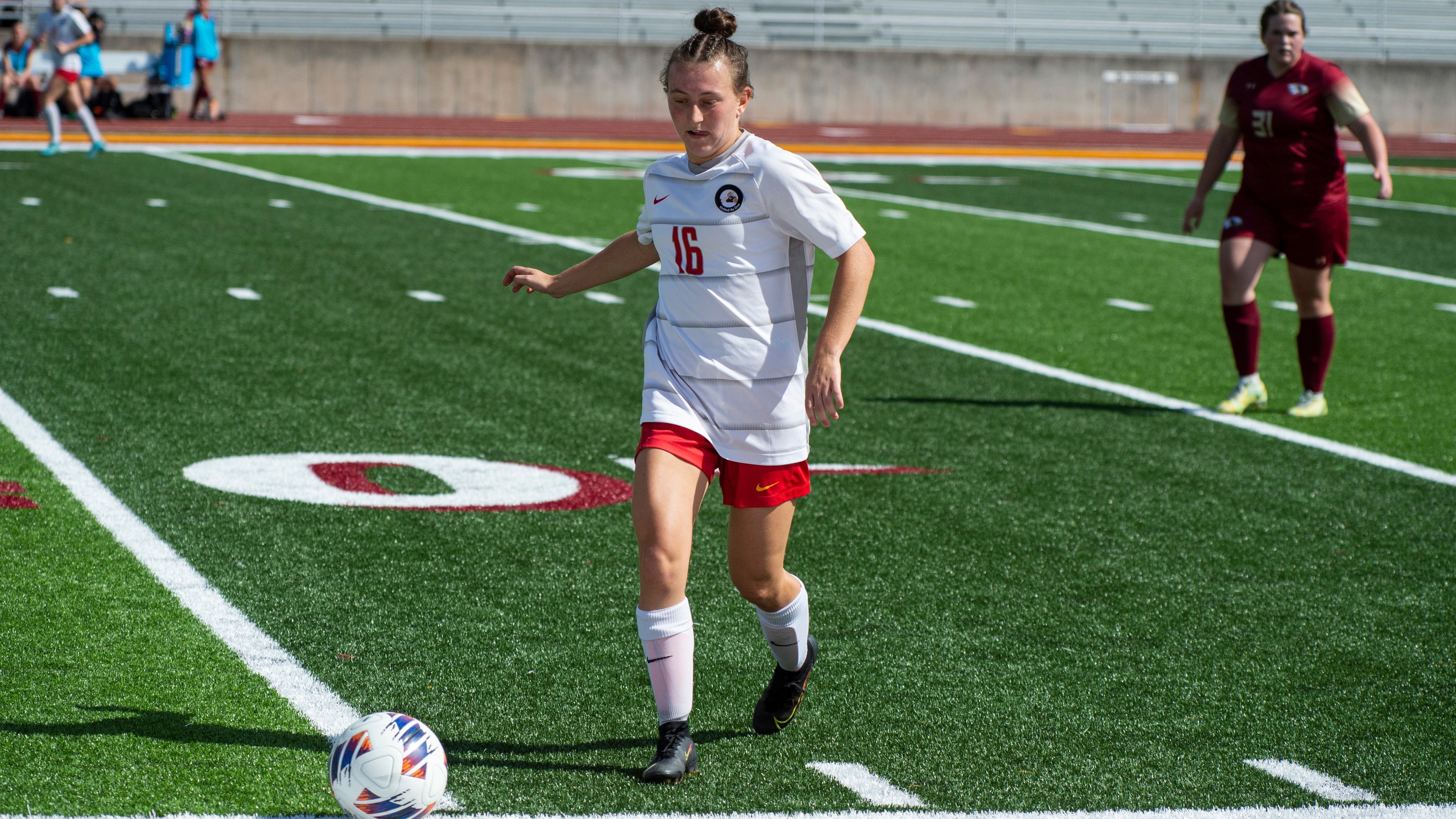 Junior Hailey Kowzan