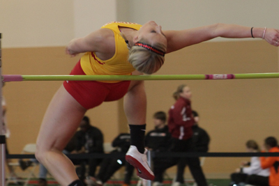 Bak takes 12th in high jump at nationals