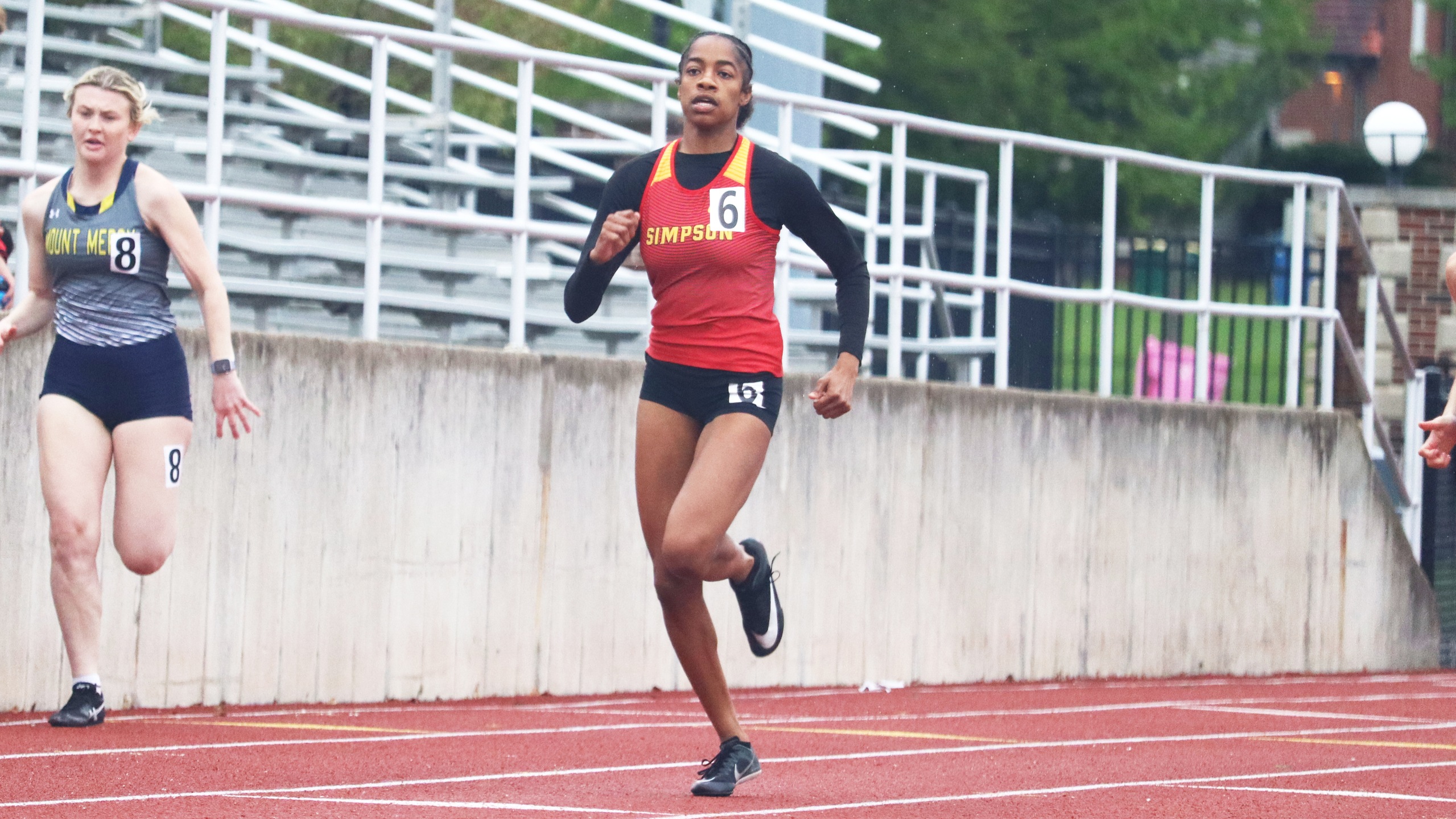 Junior Bianca Clemons (photo by Abby Hintz)