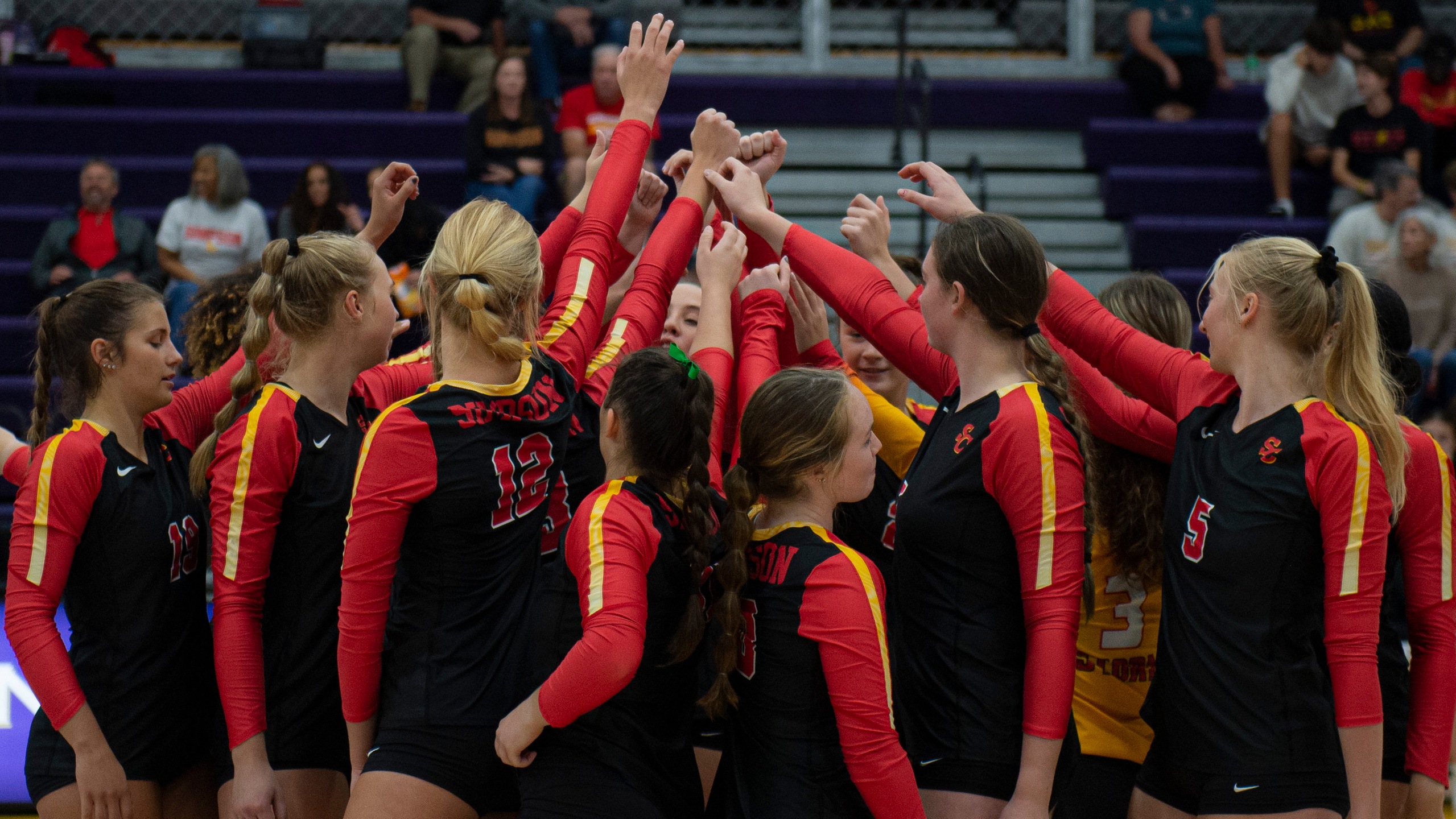 Volleyball tripped up by Beavers in A-R-C first round