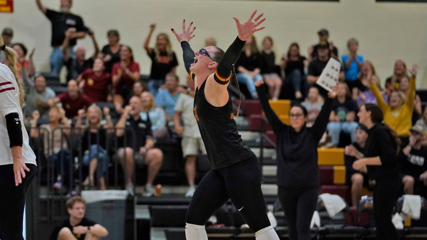 Senior Maddie Dunham (photo by Frank Novak)